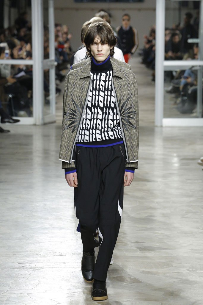 Tim Coppens（蒂姆·科庞）2025佛罗伦萨Pitti Uomo男装秀