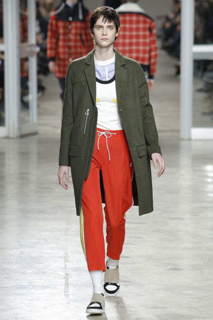 Tim Coppens（蒂姆·科庞）2025佛罗伦萨Pitti Uomo男装秀