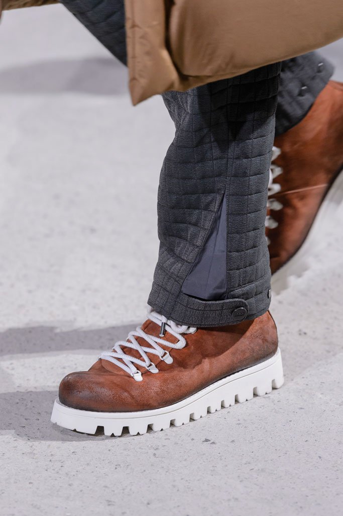Ermenegildo Zegna(杰尼亚)2025米兰时装周男装秀