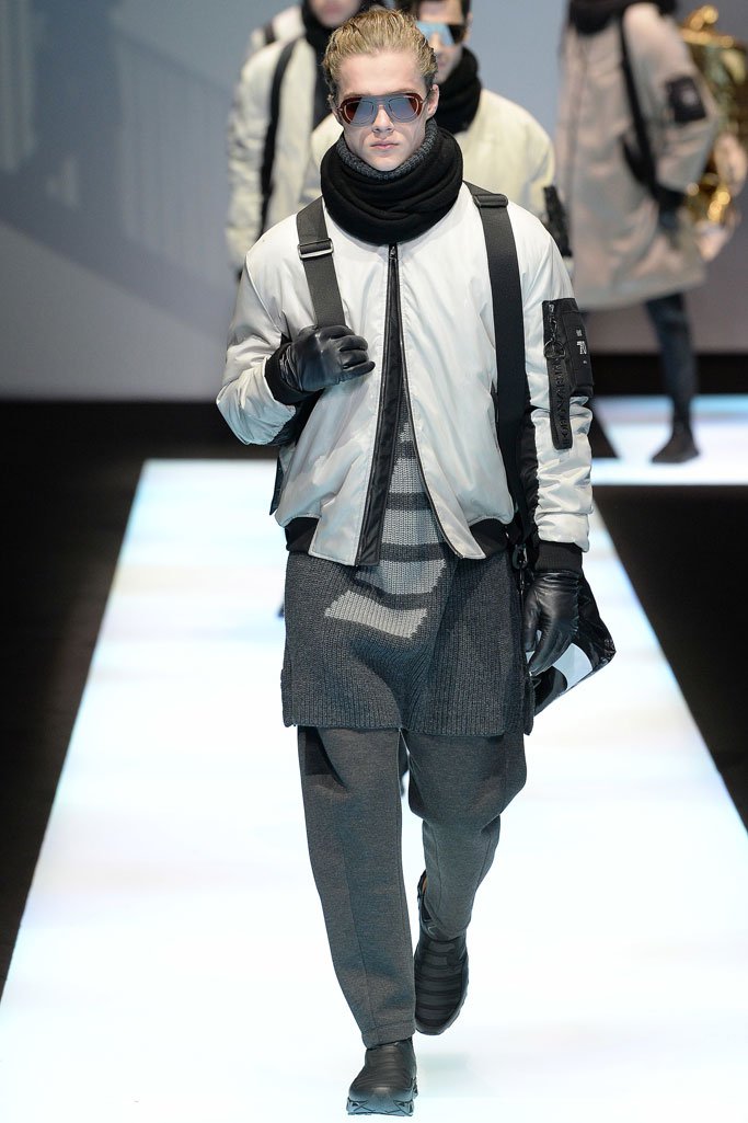 Emporio Armani 2025米兰时装周男装秀