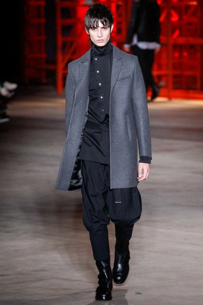 Diesel Black Gold 2025米兰时装周男装秀