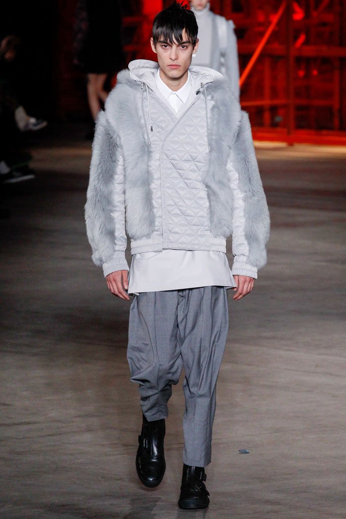 Diesel Black Gold 2025米兰时装周男装秀