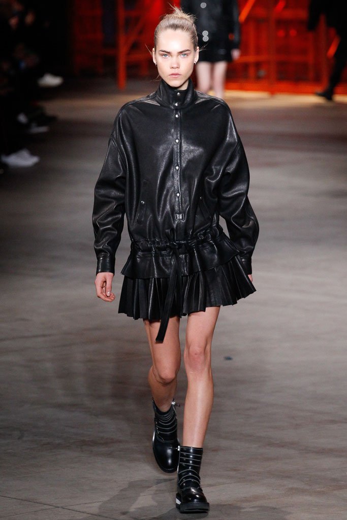 Diesel Black Gold 2025米兰时装周男装秀