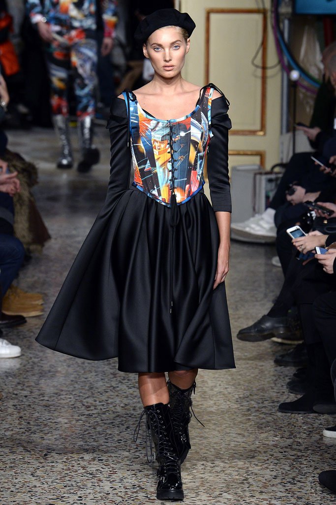 Moschino（莫斯奇诺）2025米兰时装周男装秀