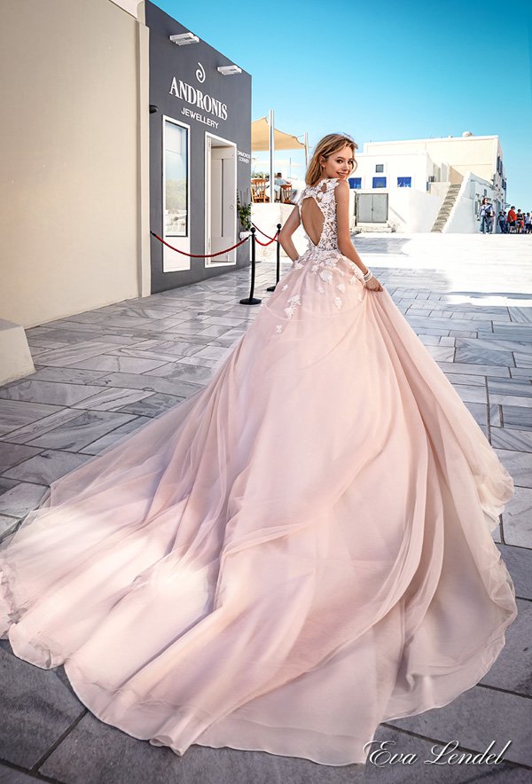 Eva Lendel 2025婚纱系列摄影大片