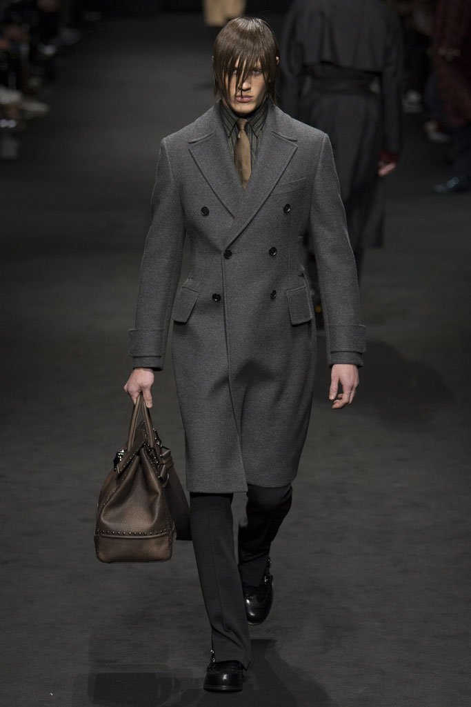 Versace（范思哲）2025米兰时装周秋冬男装秀