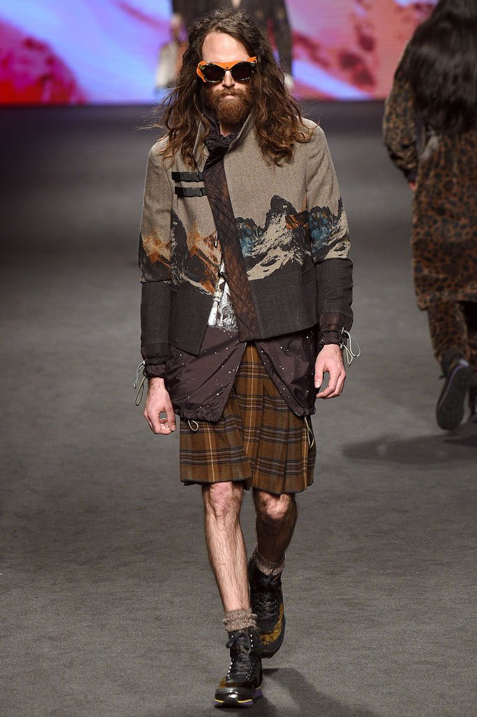 Etro（艾特罗）2025米兰时装周男装秀