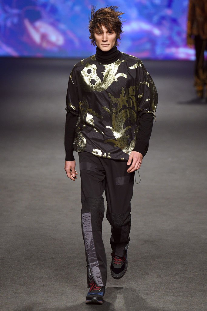 Etro（艾特罗）2025米兰时装周男装秀