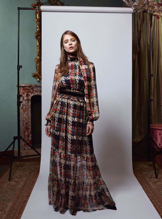 Blumarine（蓝色情人）2025女装品牌广告大片