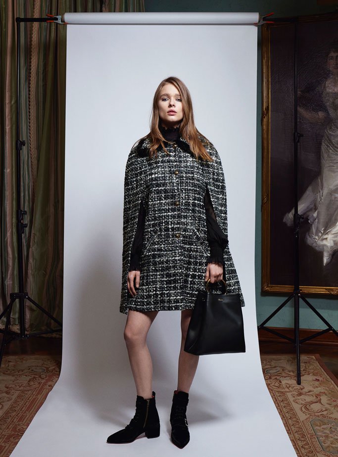 Blumarine（蓝色情人）2025女装品牌广告大片