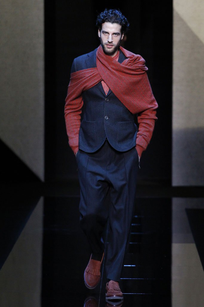 Giorgio Armani（乔治·阿玛尼）2025米兰时装周男装秀