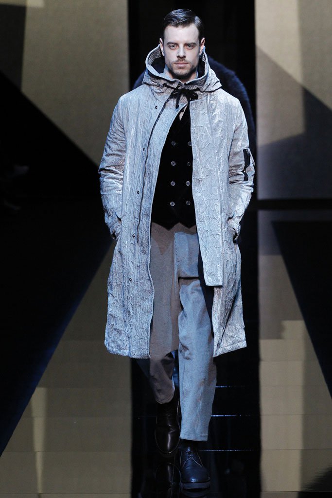 Giorgio Armani（乔治·阿玛尼）2025米兰时装周男装秀