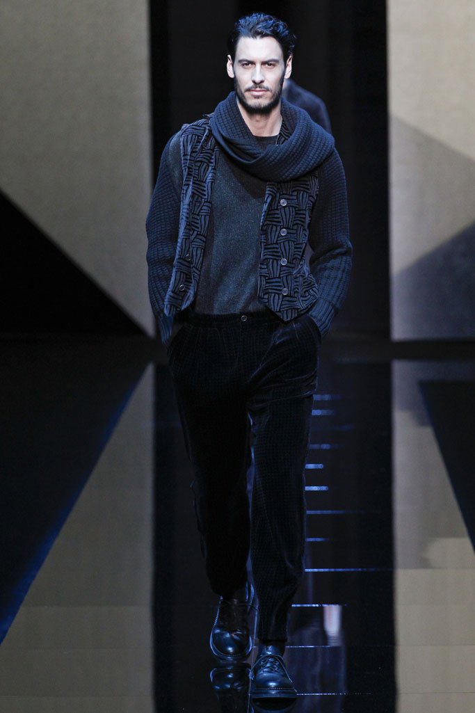 Giorgio Armani（乔治·阿玛尼）2025米兰时装周男装秀