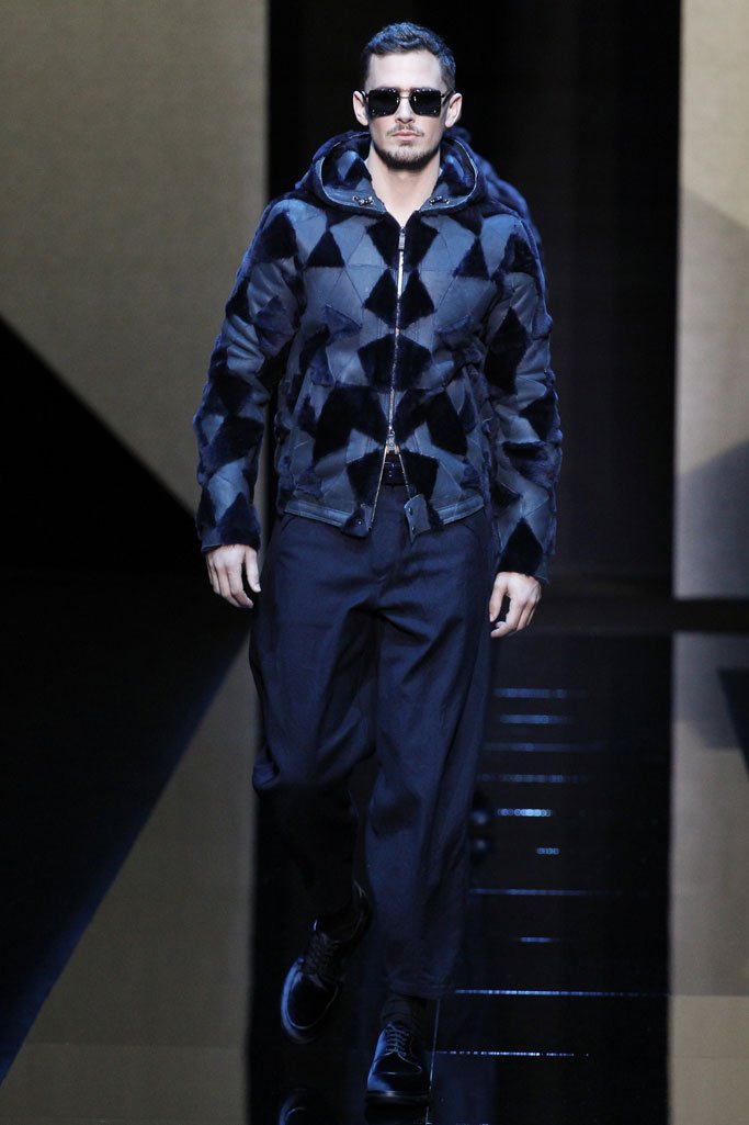 Giorgio Armani（乔治·阿玛尼）2025米兰时装周男装秀