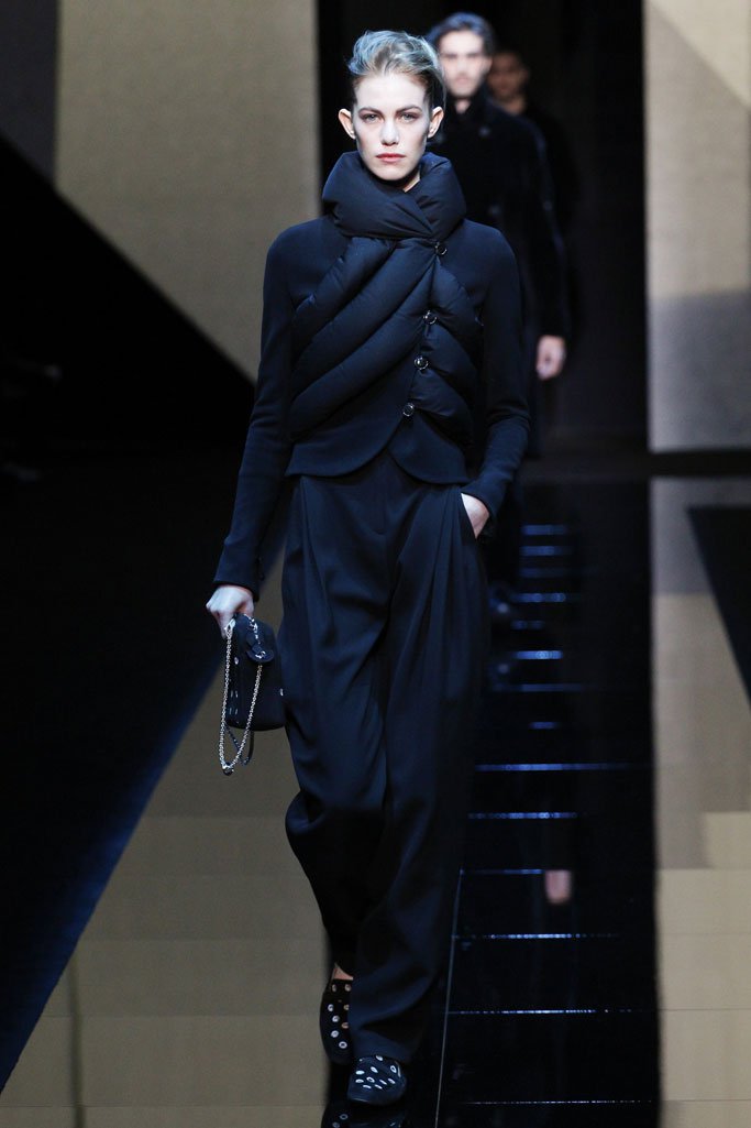 Giorgio Armani（乔治·阿玛尼）2025米兰时装周男装秀