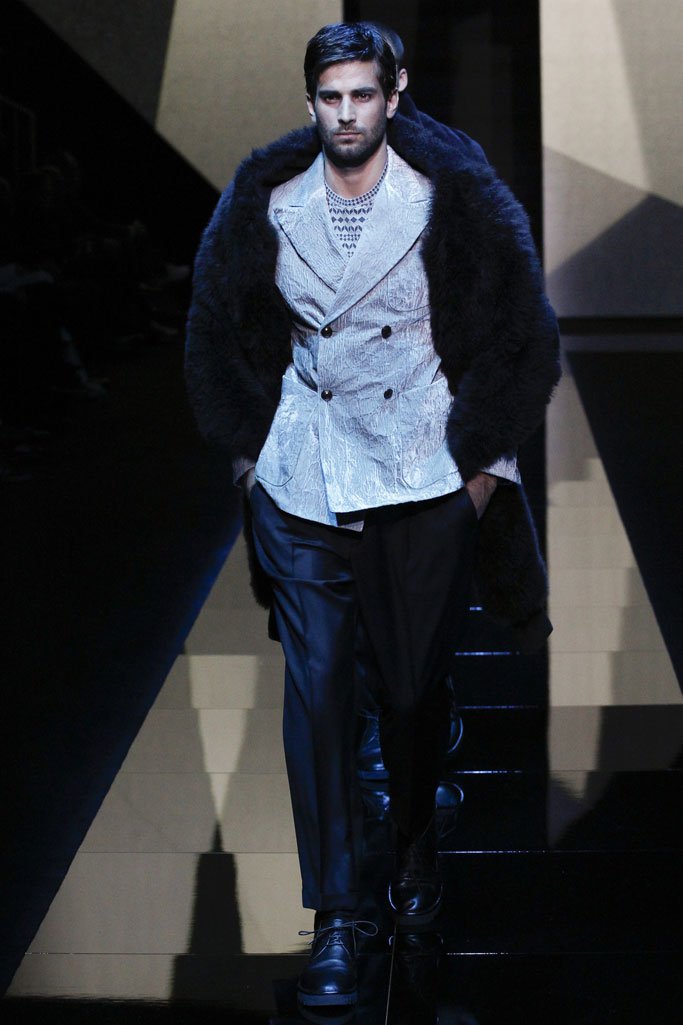 Giorgio Armani（乔治·阿玛尼）2025米兰时装周男装秀