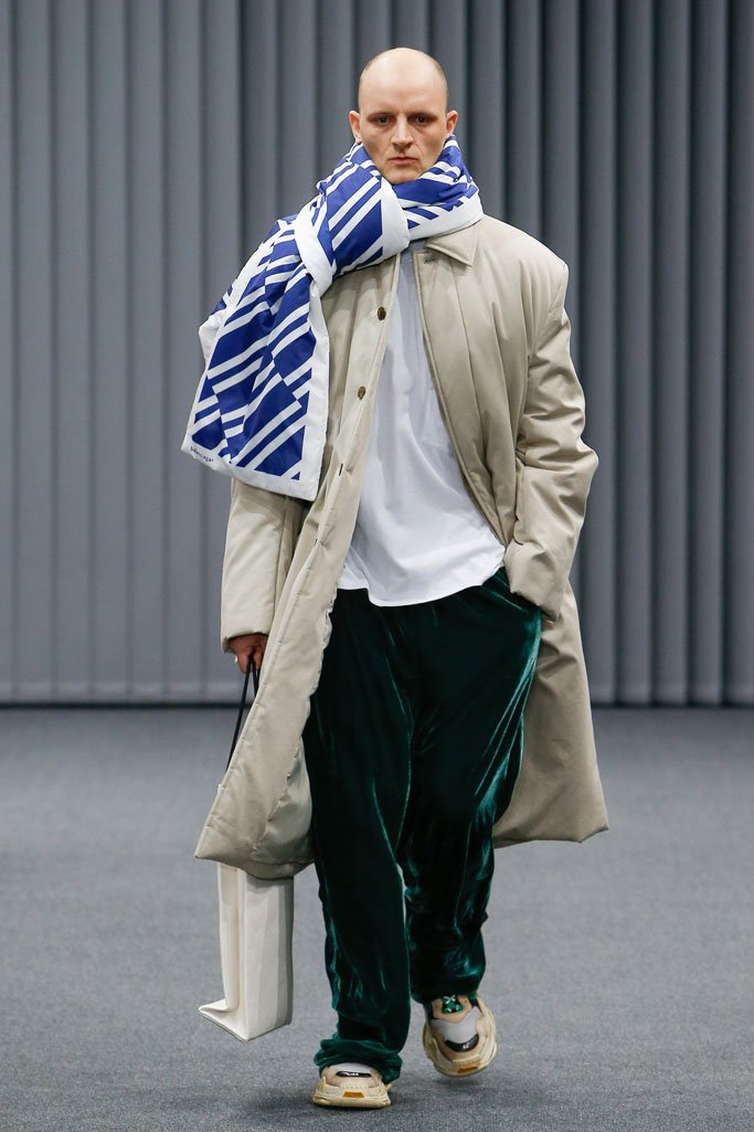 Balenciaga（巴黎世家）2025巴黎时装周男装秀