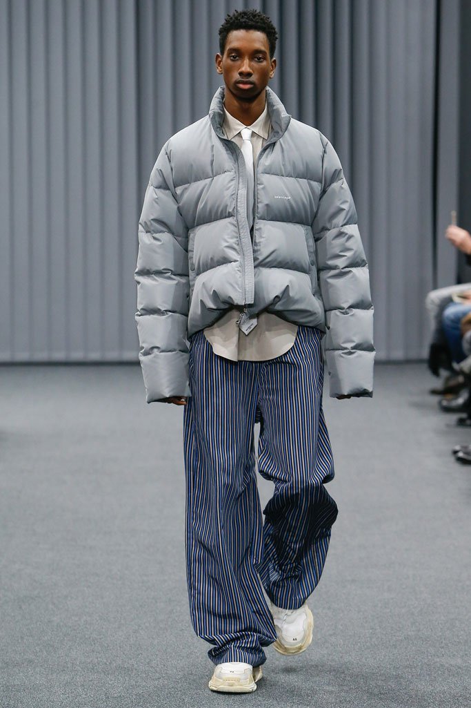 Balenciaga（巴黎世家）2025巴黎时装周男装秀