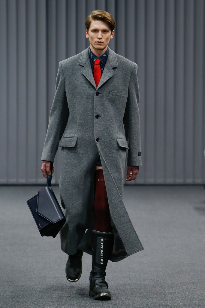 Balenciaga（巴黎世家）2025巴黎时装周男装秀
