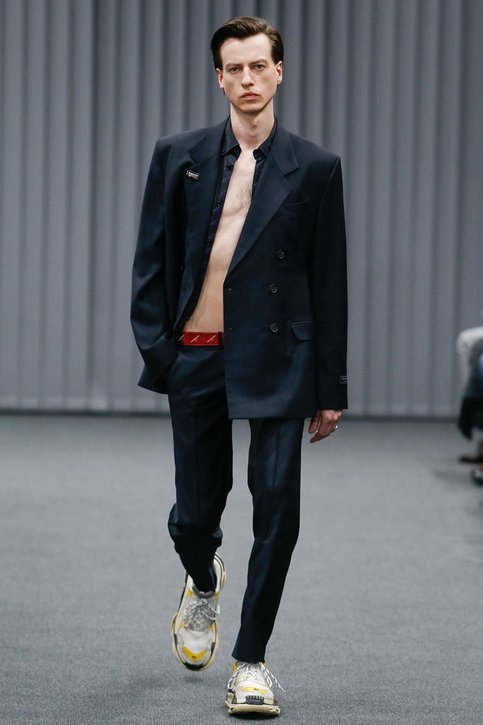 Balenciaga（巴黎世家）2025巴黎时装周男装秀