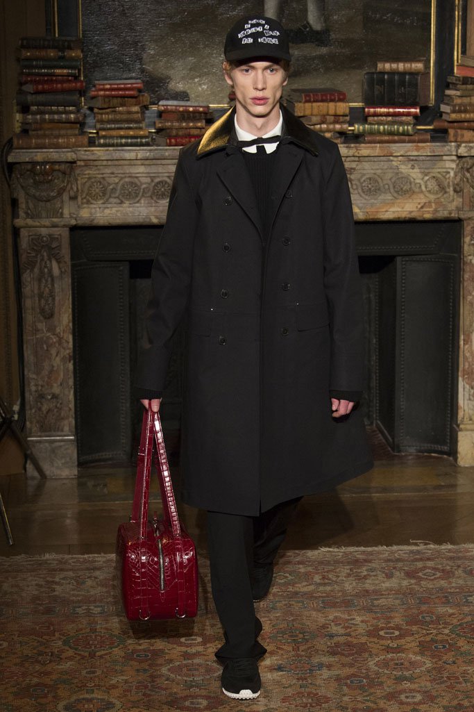 Valentino（华伦天奴）2025巴黎时装周男装秀