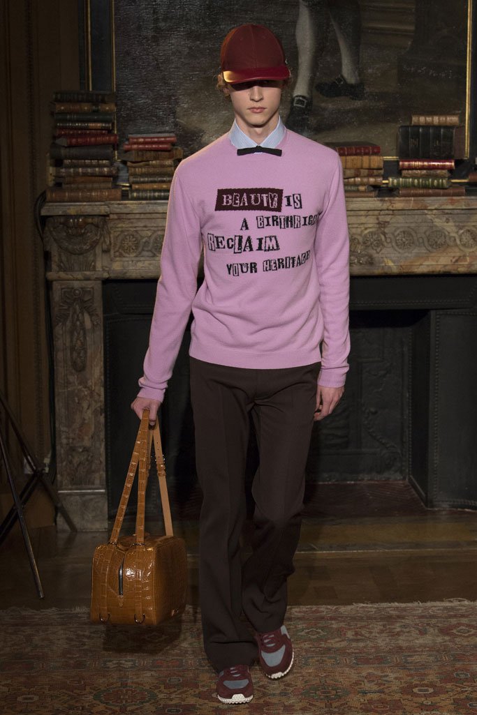 Valentino（华伦天奴）2025巴黎时装周男装秀