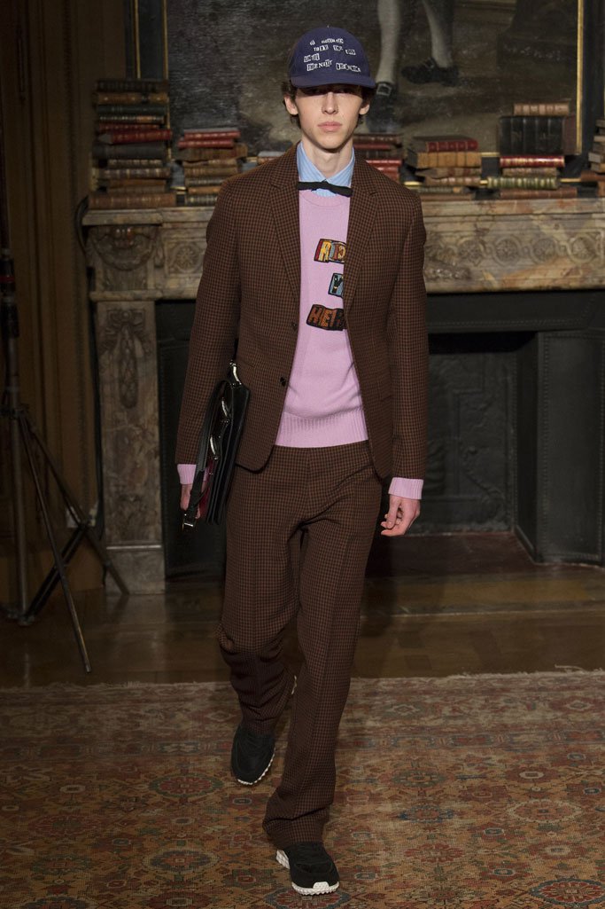 Valentino（华伦天奴）2025巴黎时装周男装秀