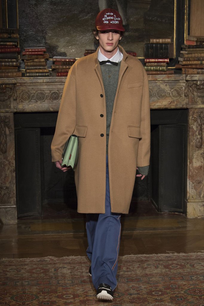 Valentino（华伦天奴）2025巴黎时装周男装秀