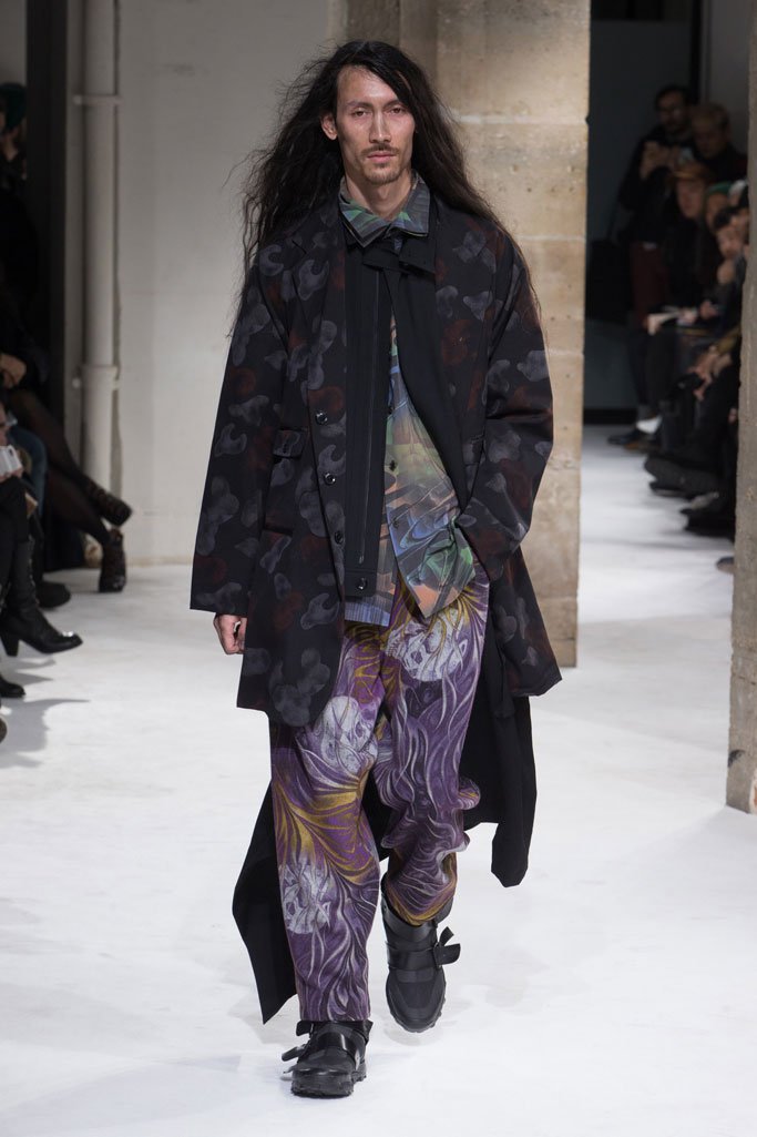 Yohji Yamamoto（山本耀司）2025巴黎时装周男装秀