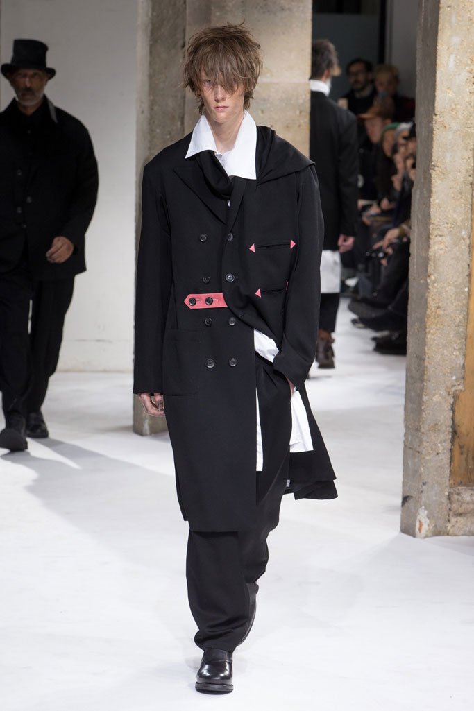 Yohji Yamamoto（山本耀司）2025巴黎时装周男装秀
