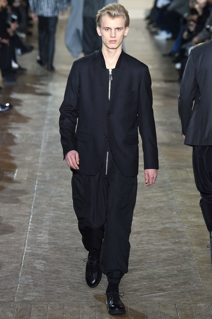 Issey Miyake（三宅一生）2025巴黎时装周男装秀