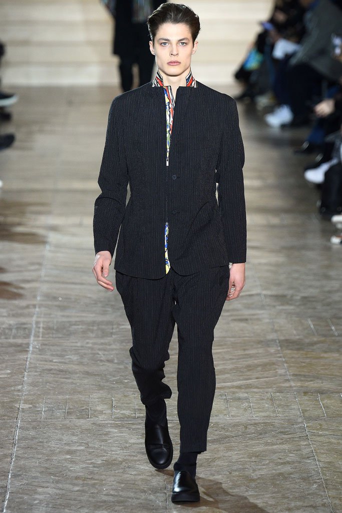Issey Miyake（三宅一生）2025巴黎时装周男装秀
