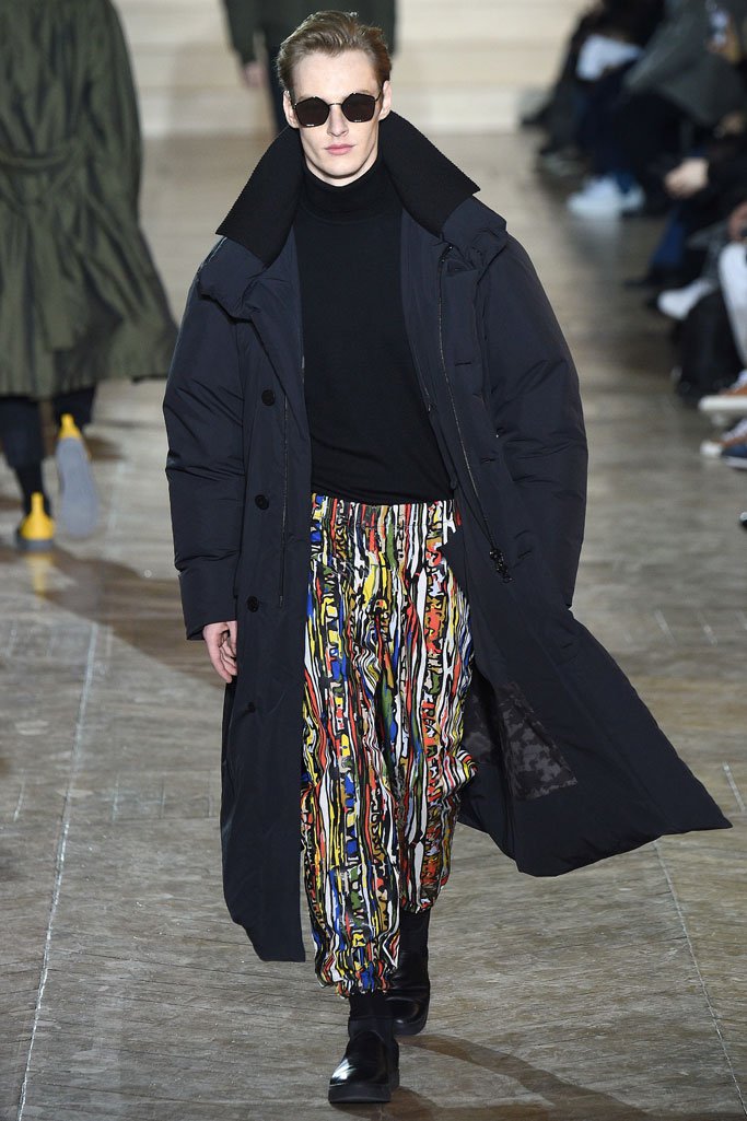 Issey Miyake（三宅一生）2025巴黎时装周男装秀