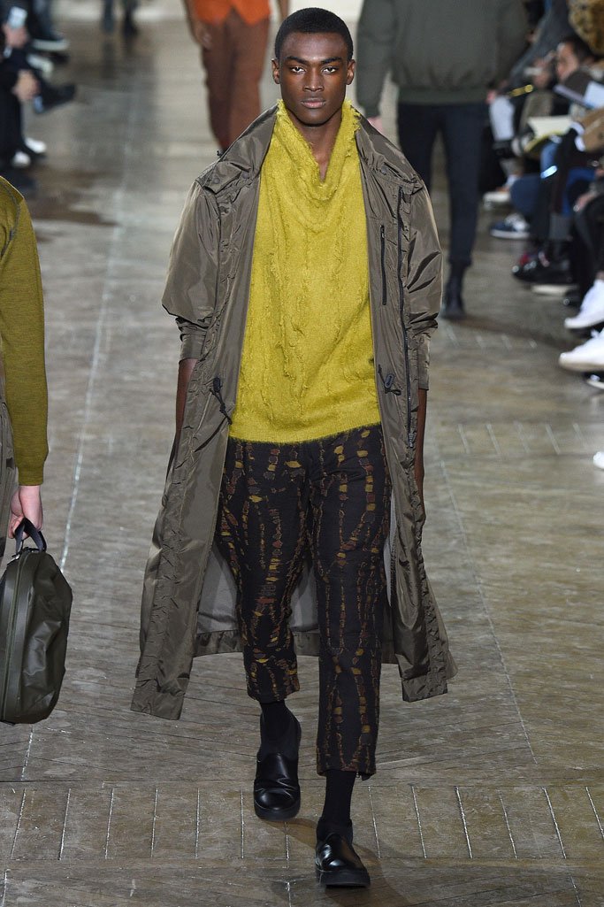 Issey Miyake（三宅一生）2025巴黎时装周男装秀