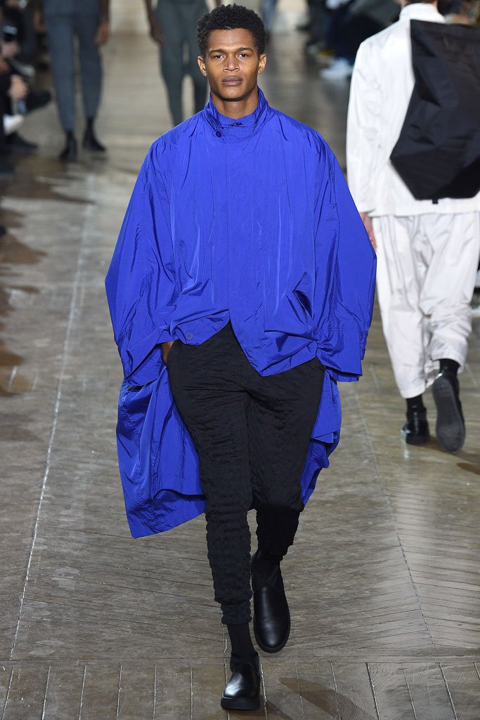 Issey Miyake（三宅一生）2025巴黎时装周男装秀