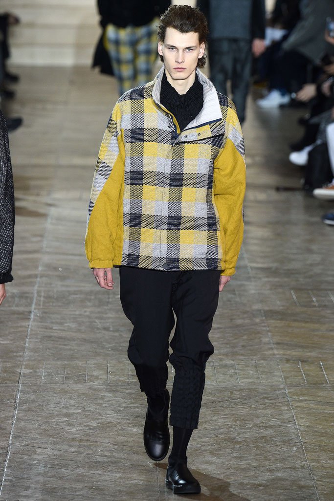 Issey Miyake（三宅一生）2025巴黎时装周男装秀