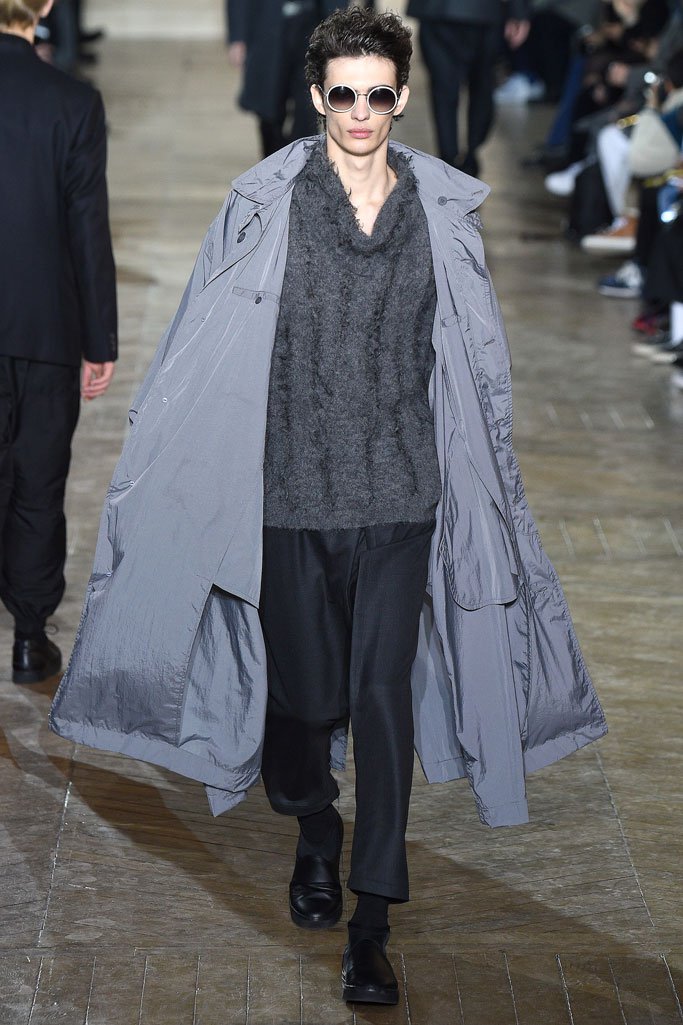 Issey Miyake（三宅一生）2025巴黎时装周男装秀