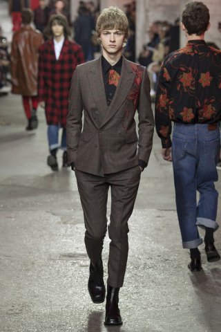 Dries Van Noten 2025巴黎时装周男装秀