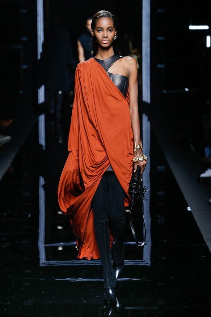 Balmain（巴尔曼）2025巴黎时装周秋冬男装秀