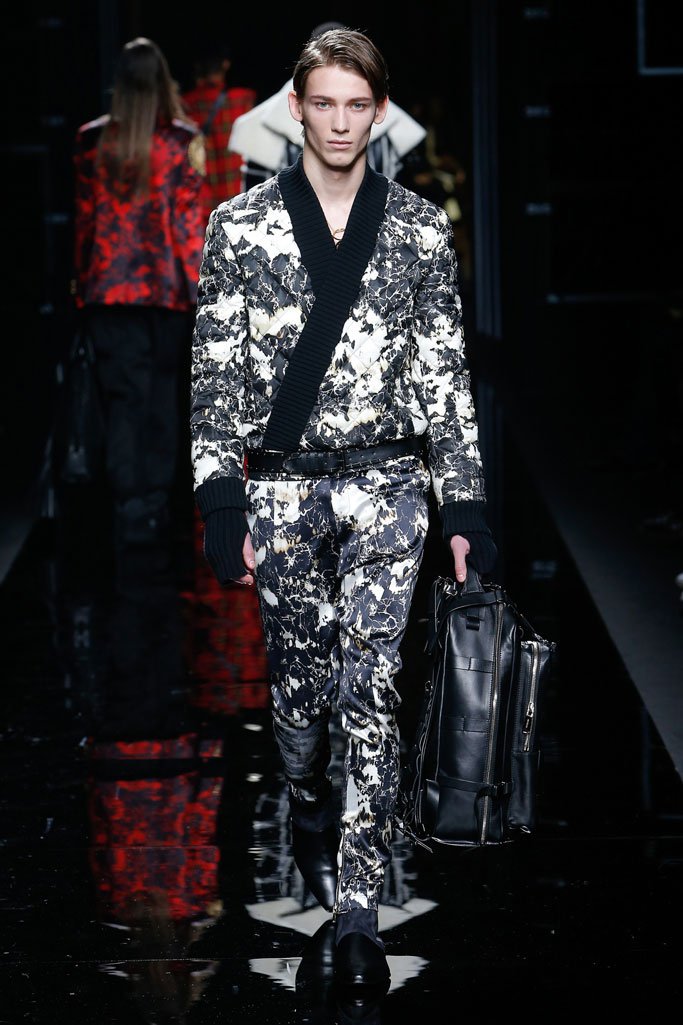 Balmain（巴尔曼）2025巴黎时装周秋冬男装秀
