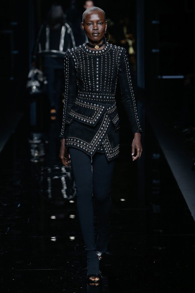 Balmain（巴尔曼）2025巴黎时装周秋冬男装秀
