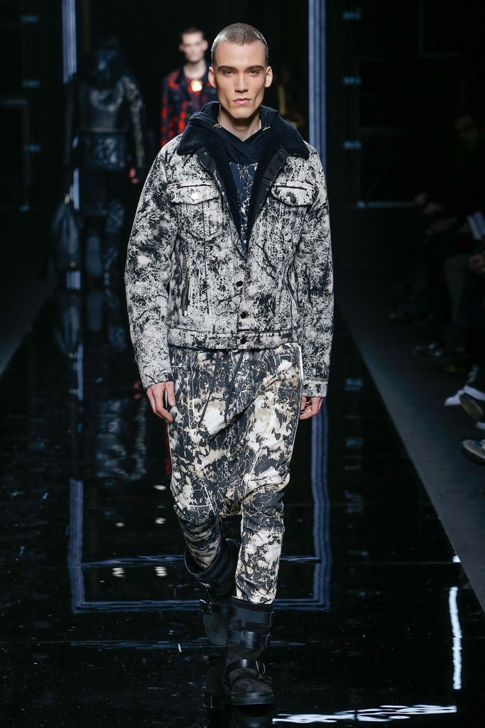 Balmain（巴尔曼）2025巴黎时装周秋冬男装秀