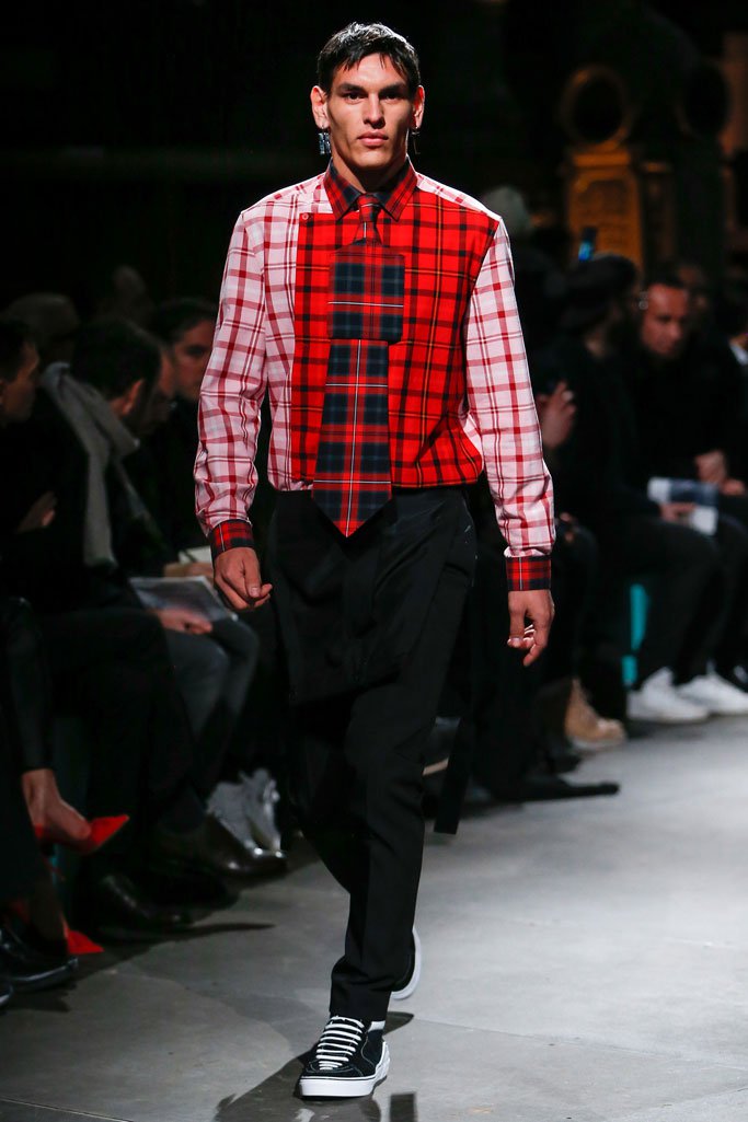 Givenchy（纪梵希）2025巴黎时装周男装秀
