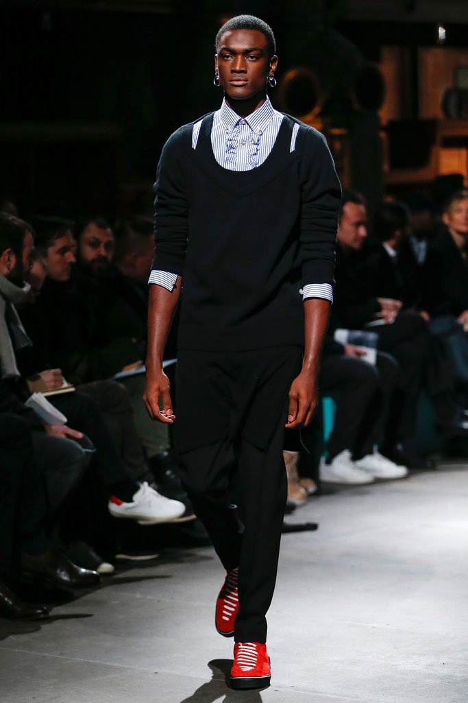 Givenchy（纪梵希）2025巴黎时装周男装秀