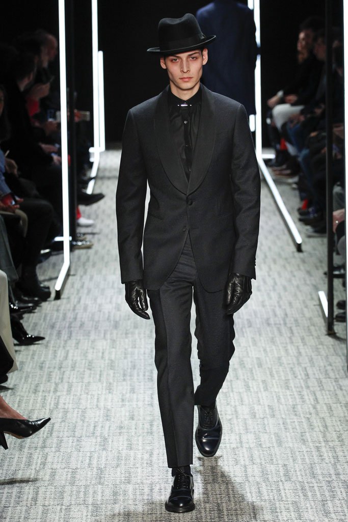 Cerruti 1881（切瑞蒂）2025巴黎时装周男装秀