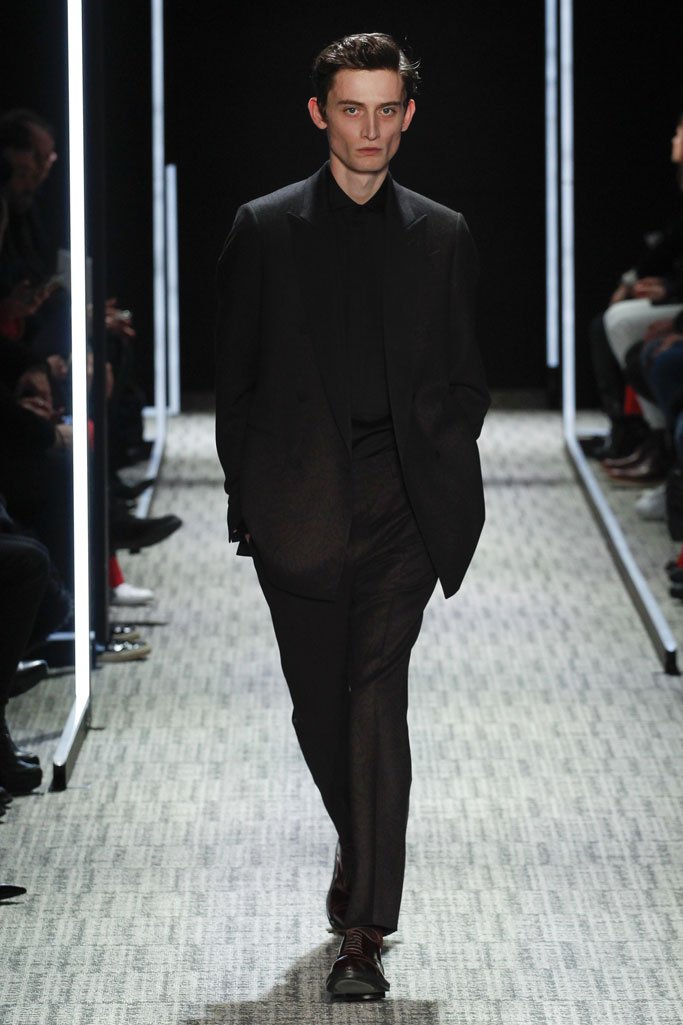 Cerruti 1881（切瑞蒂）2025巴黎时装周男装秀