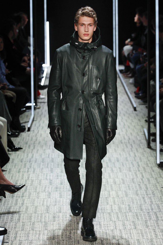 Cerruti 1881（切瑞蒂）2025巴黎时装周男装秀