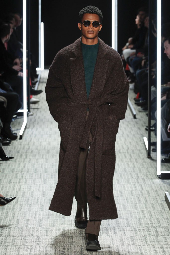 Cerruti 1881（切瑞蒂）2025巴黎时装周男装秀