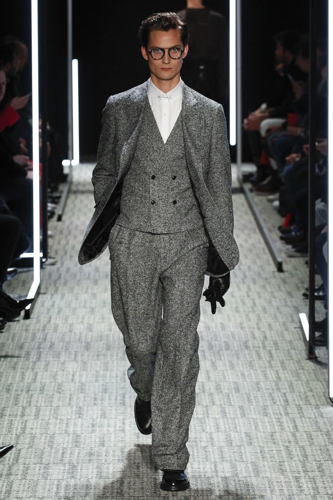 Cerruti 1881（切瑞蒂）2025巴黎时装周男装秀