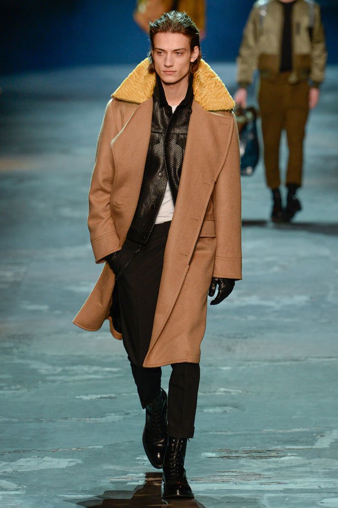 Berluti（伯尔鲁帝）2025巴黎时装周秋冬男装秀